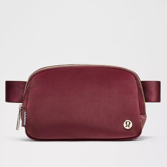 Lululemon Everywhere Belt Bag  1L, Unisex Lululemon Belt Bag RED MERLOT - Picture 1 of 5